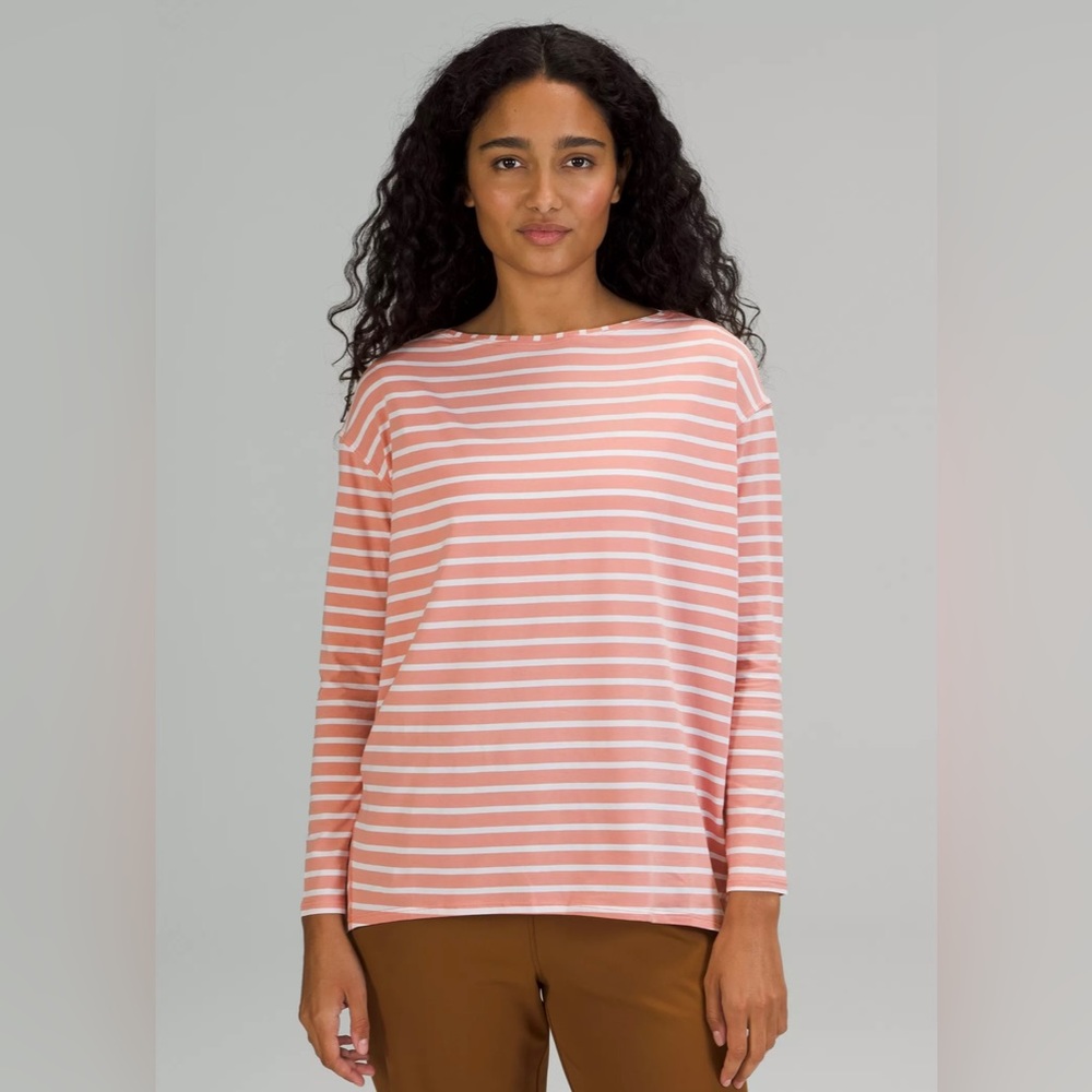 Lululemon athletica Back in Action long sleeved shirt